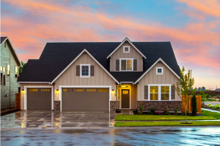 How Long Do Roofs Last in Texas