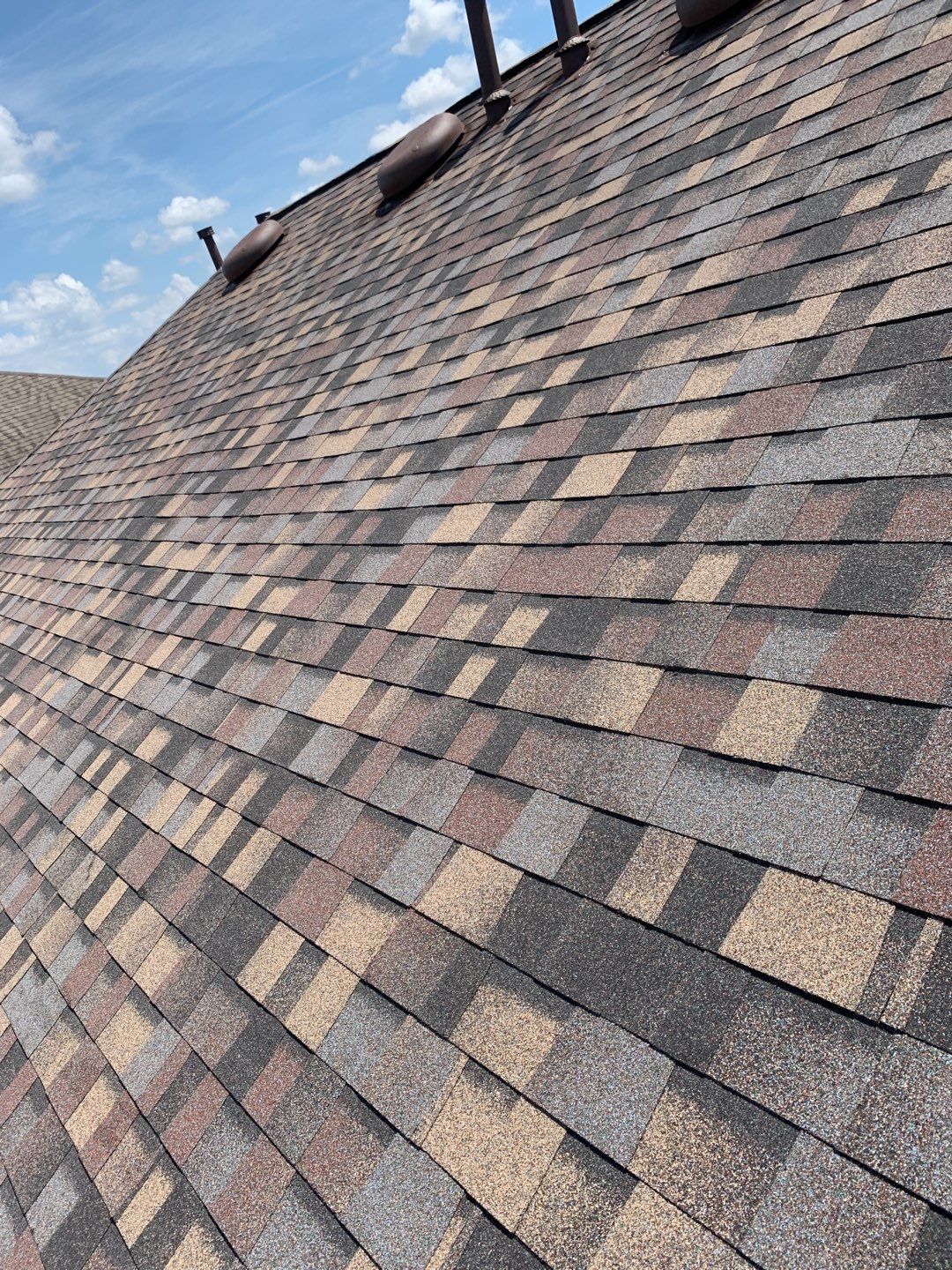 Best roofing materials for hot climates